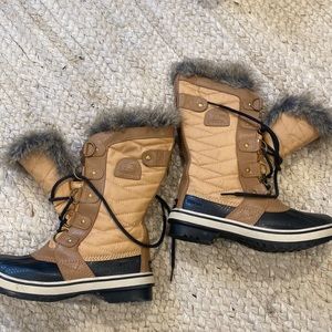Sorel Torino Boot - 6.5